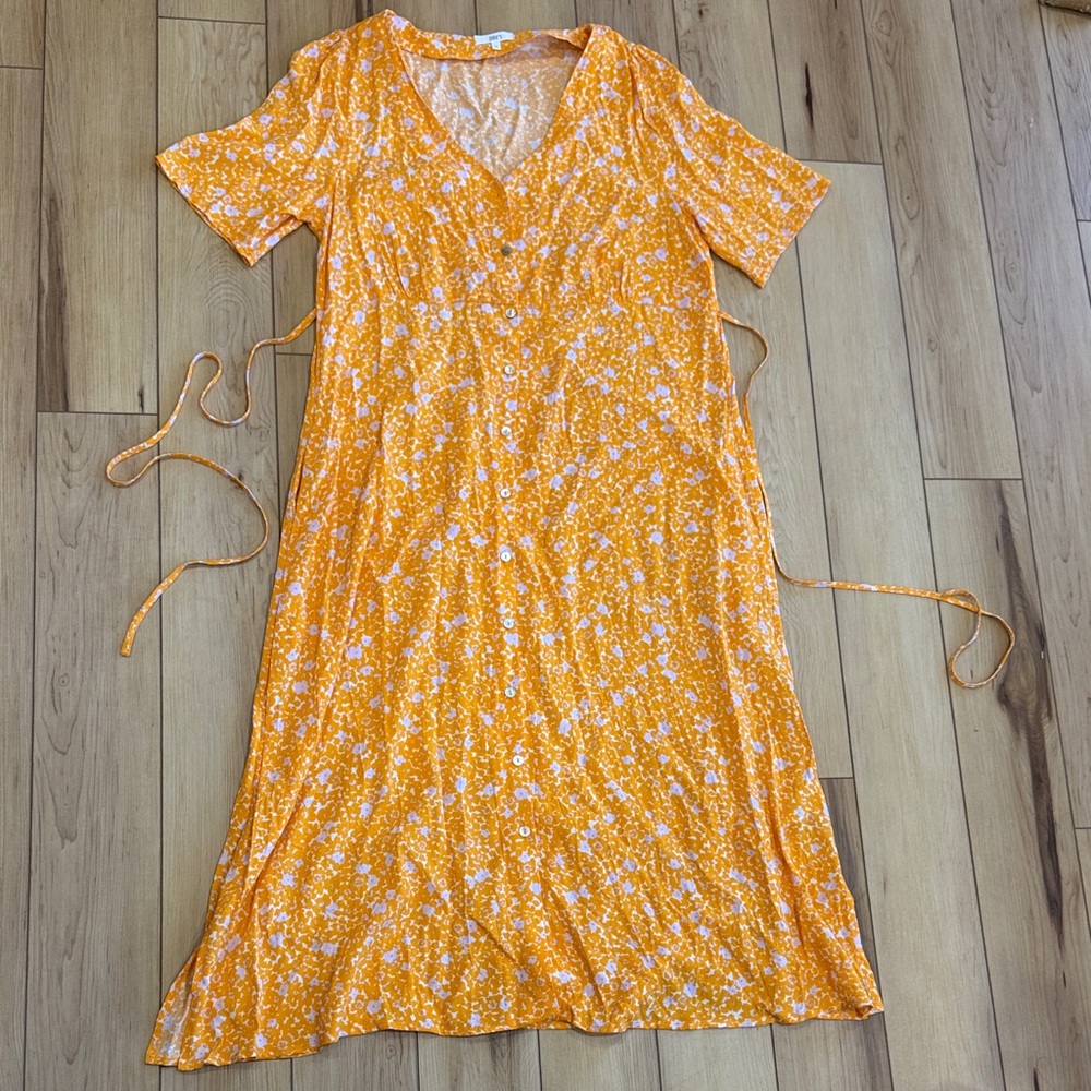 Jake’s BoHo Chic Orange Floral Midi Dress